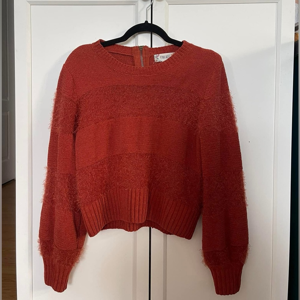 PINK ROSE COZY SWEATER